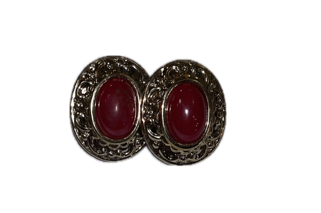 Vintage Red Oval clip-on earrings