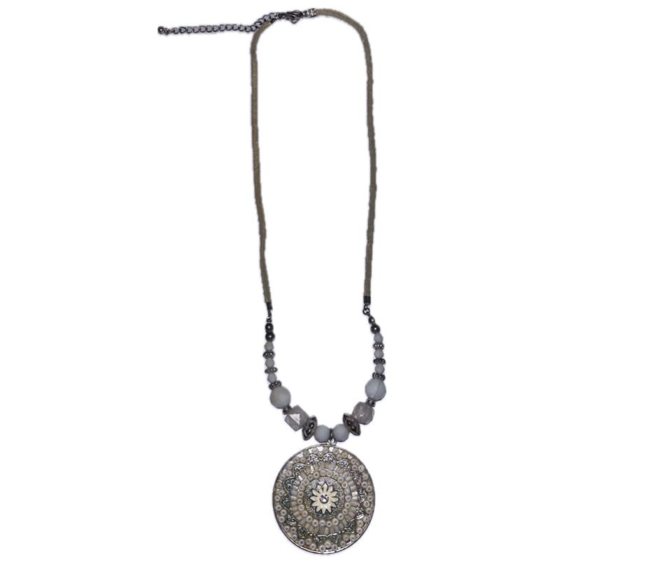 Tibetan pendant necklace